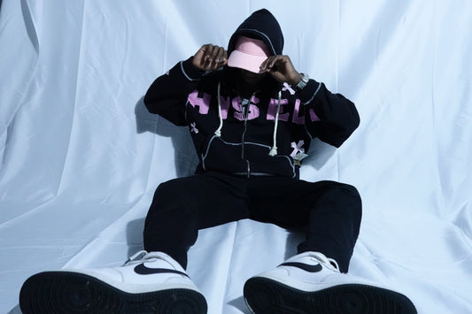 INTHYSELF ORIGINAL BLACK ZIPUP