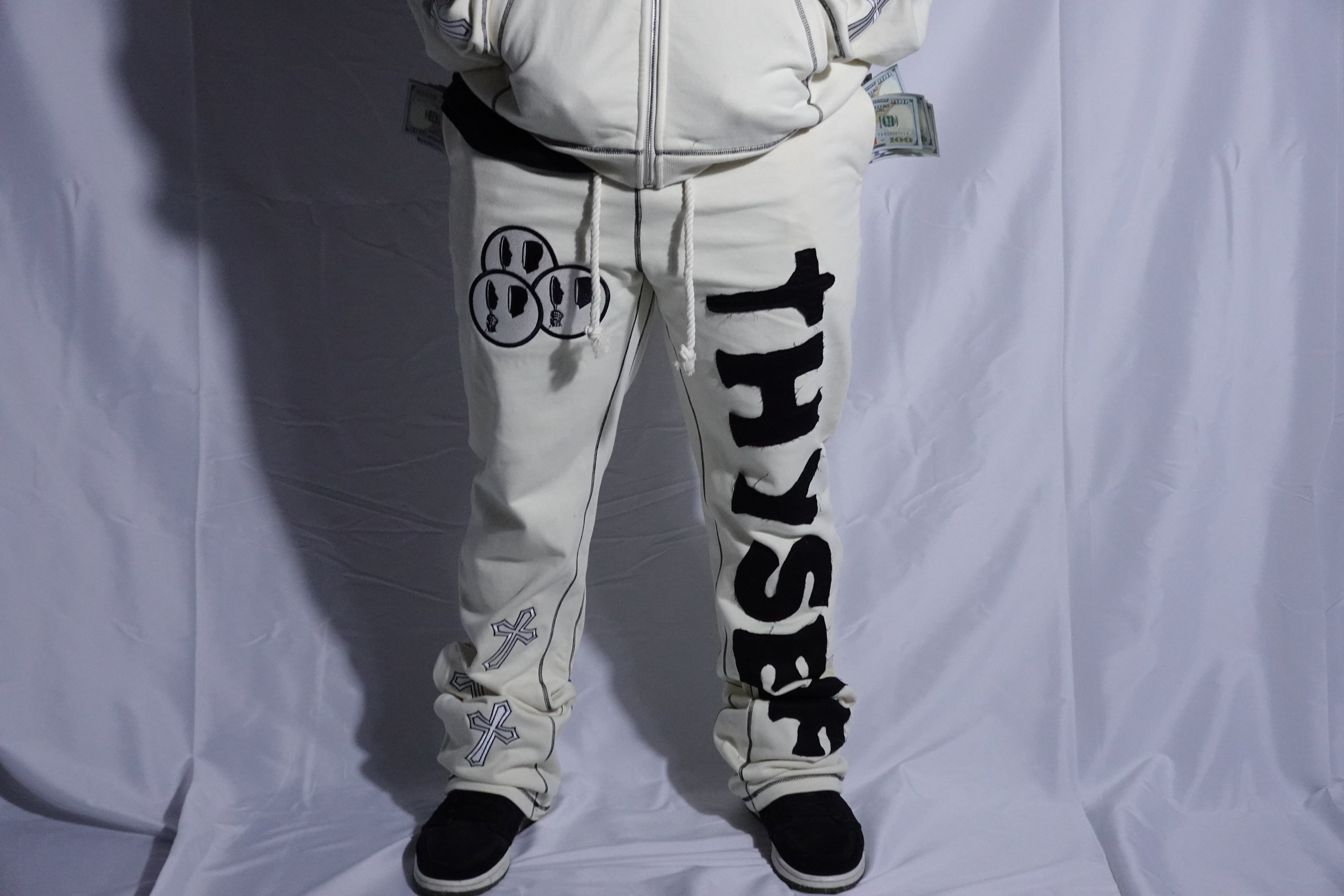 INTHYSELF OFFWHITE PANTS